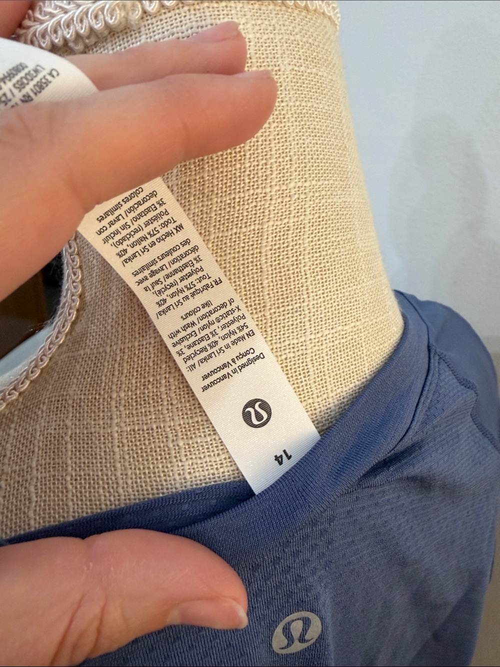 Lululemon swiftly tech long sleeve Women's Sleeve size 14 - Blue - Picture 4 of 6